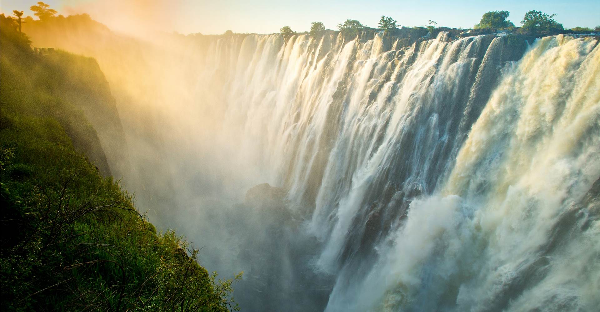 beautiful-Livingstone-travelwideuk, About-Travel-Wide-Uk
