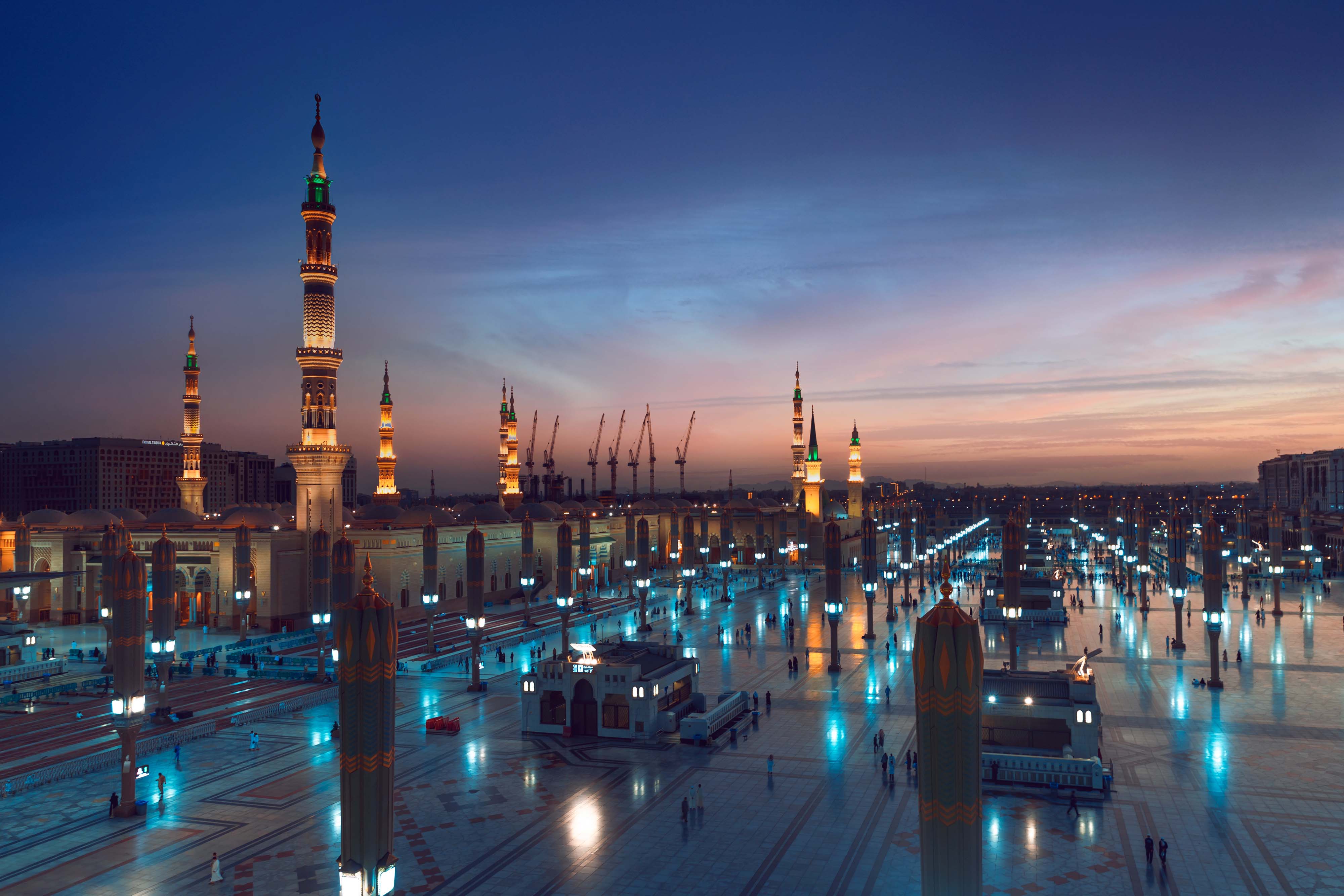 beautiful-Madina-travelwideuk, About-Travel-Wide-Uk