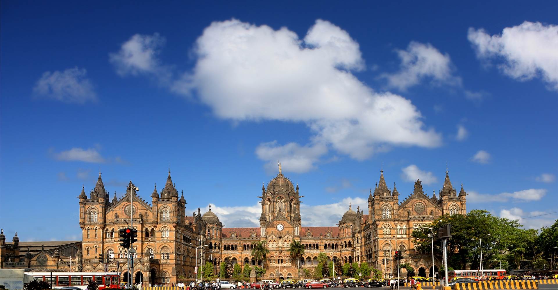 beautiful-Mumbai-travelwideuk, About-Travel-Wide-Uk